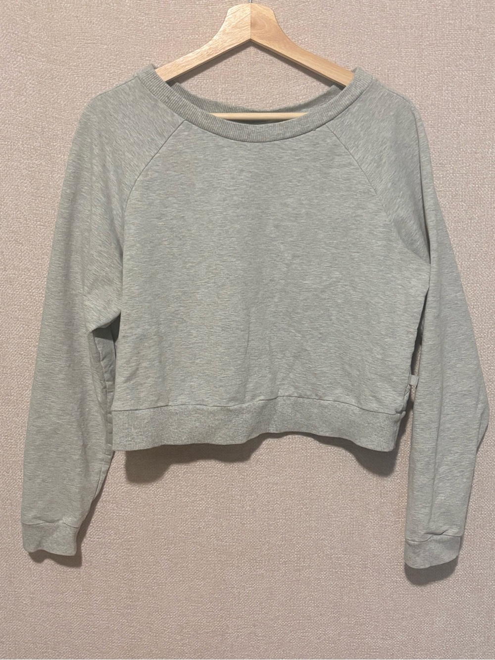 Lululemon Light Gray Cropped Crewneck Sweatshirt  Women criss cross design